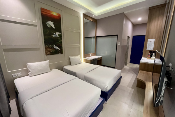 Deluxe Twin - Gambar 3
